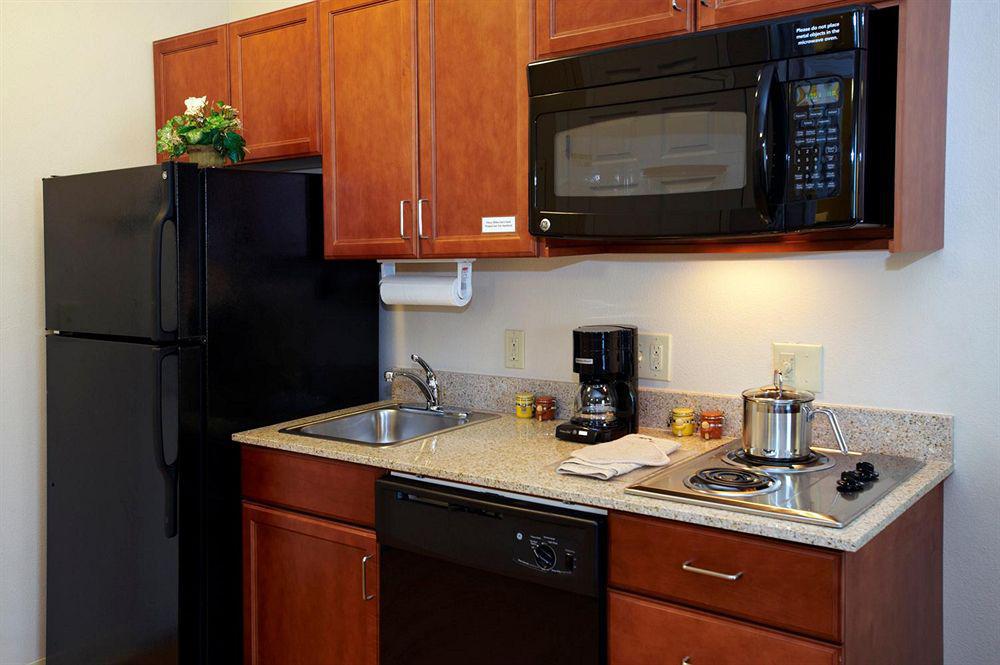 Candlewood Suites Tuscaloosa By Ihg Room photo